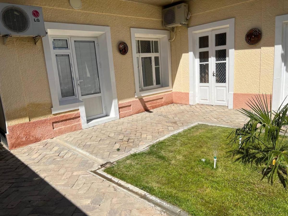 Guest House Han Semerkant Dış mekan fotoğraf
